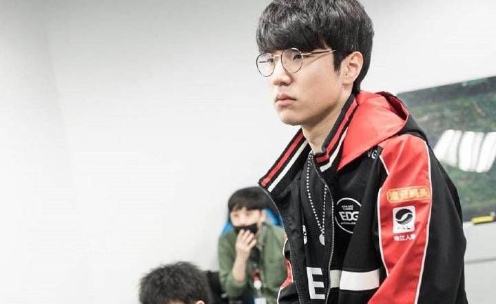 从青少年时 从青少年时