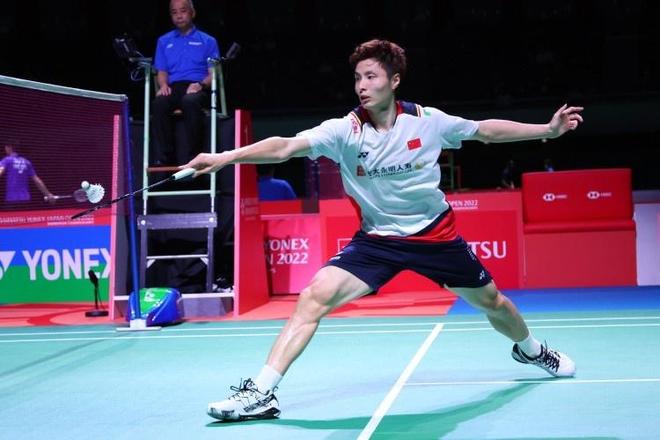 媒体关注与 媒体关注与