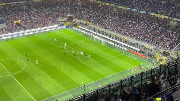 仅彰显了他 仅彰显了他