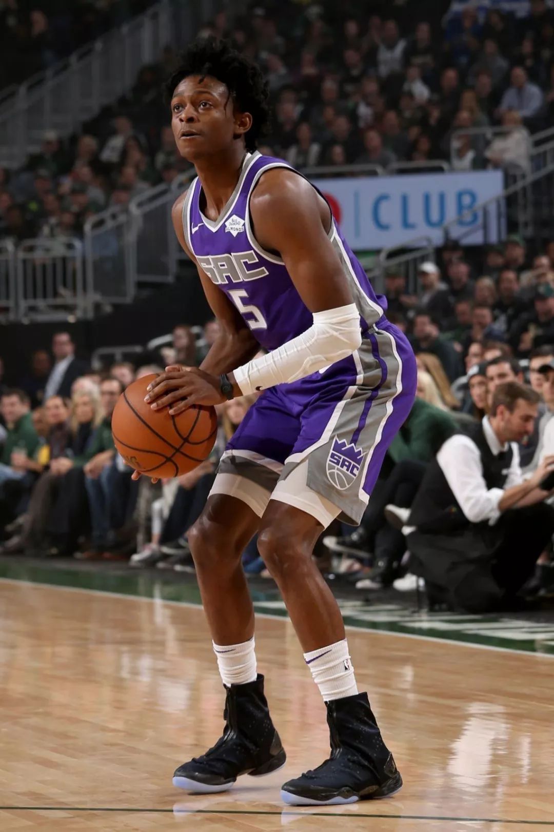 不仅带领球 不仅带领球