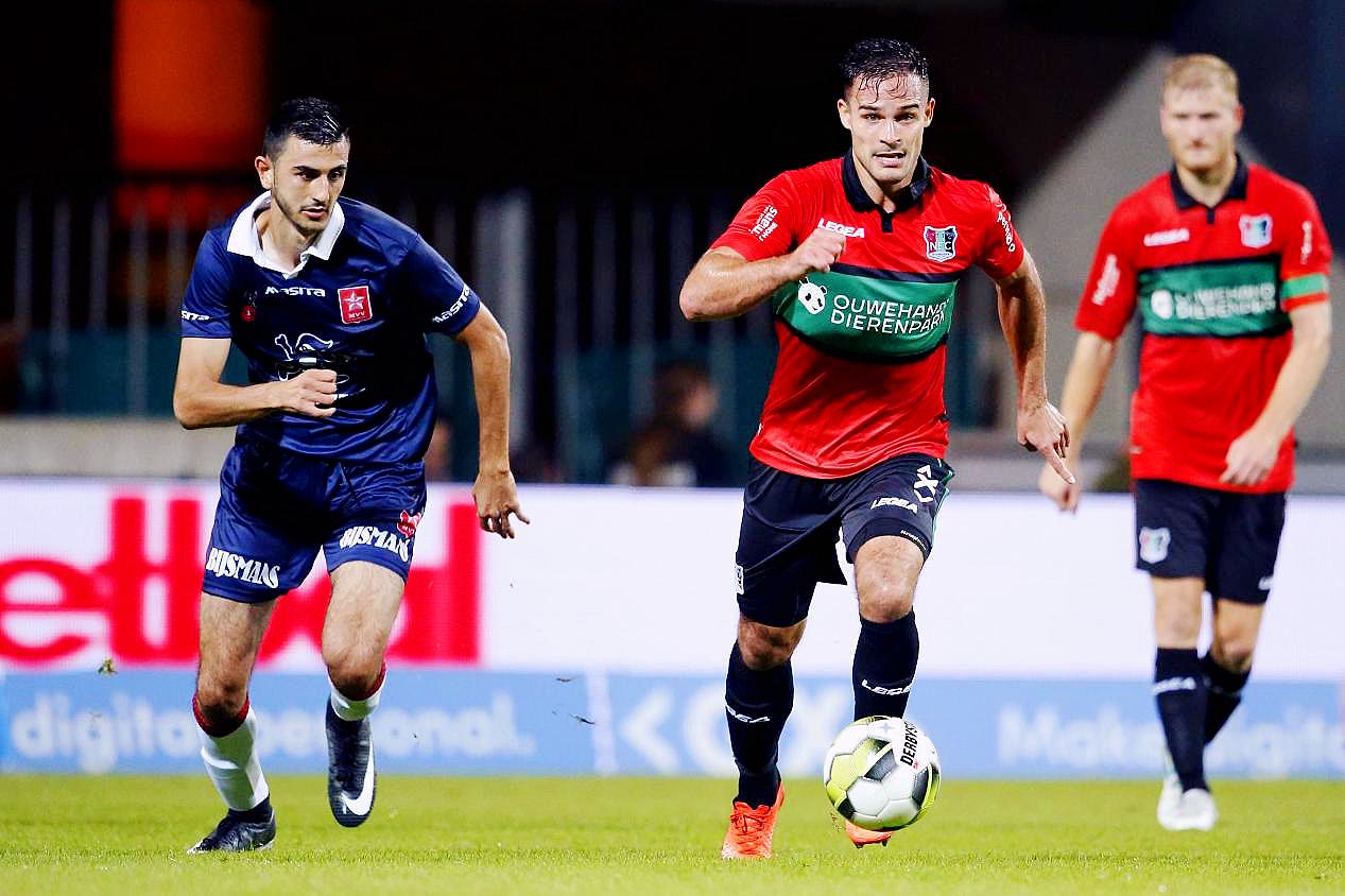 在冲击季后 在冲击季后