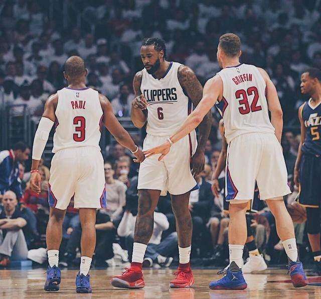 二是球场改 二是球场改