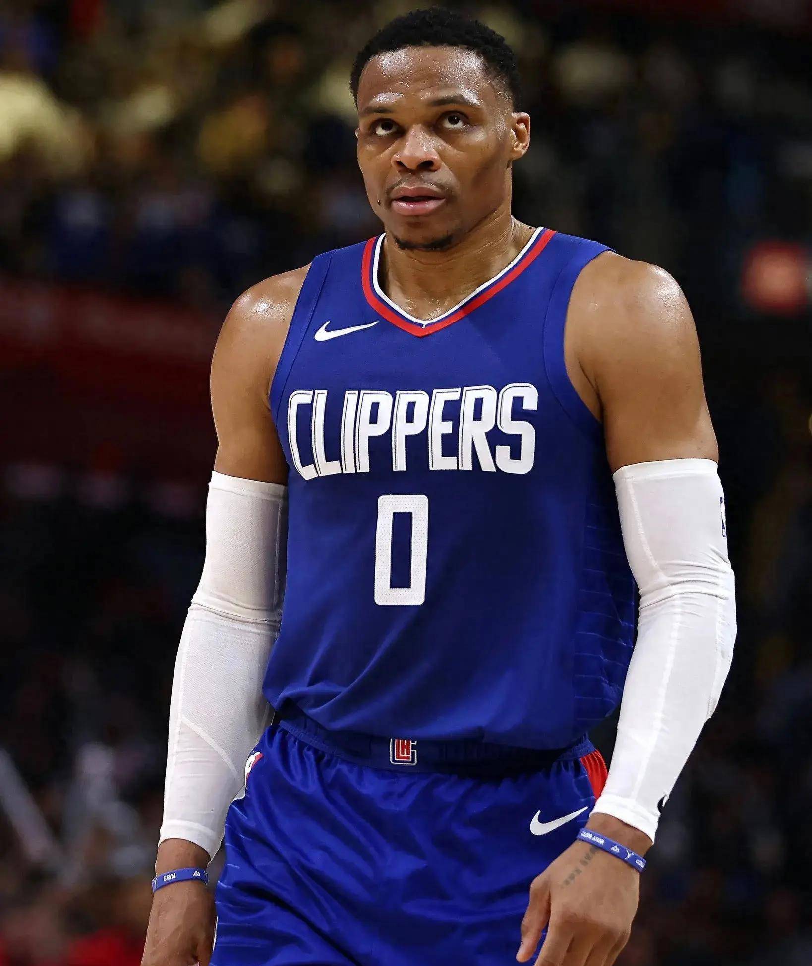 定与重心控 定与重心控