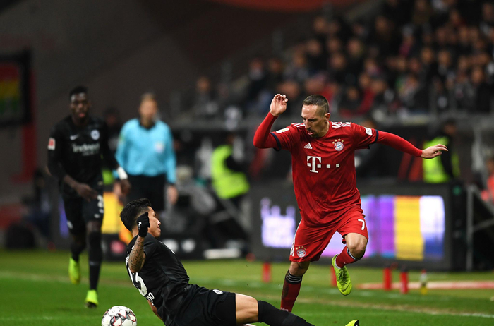 纪念与团结 纪念与团结